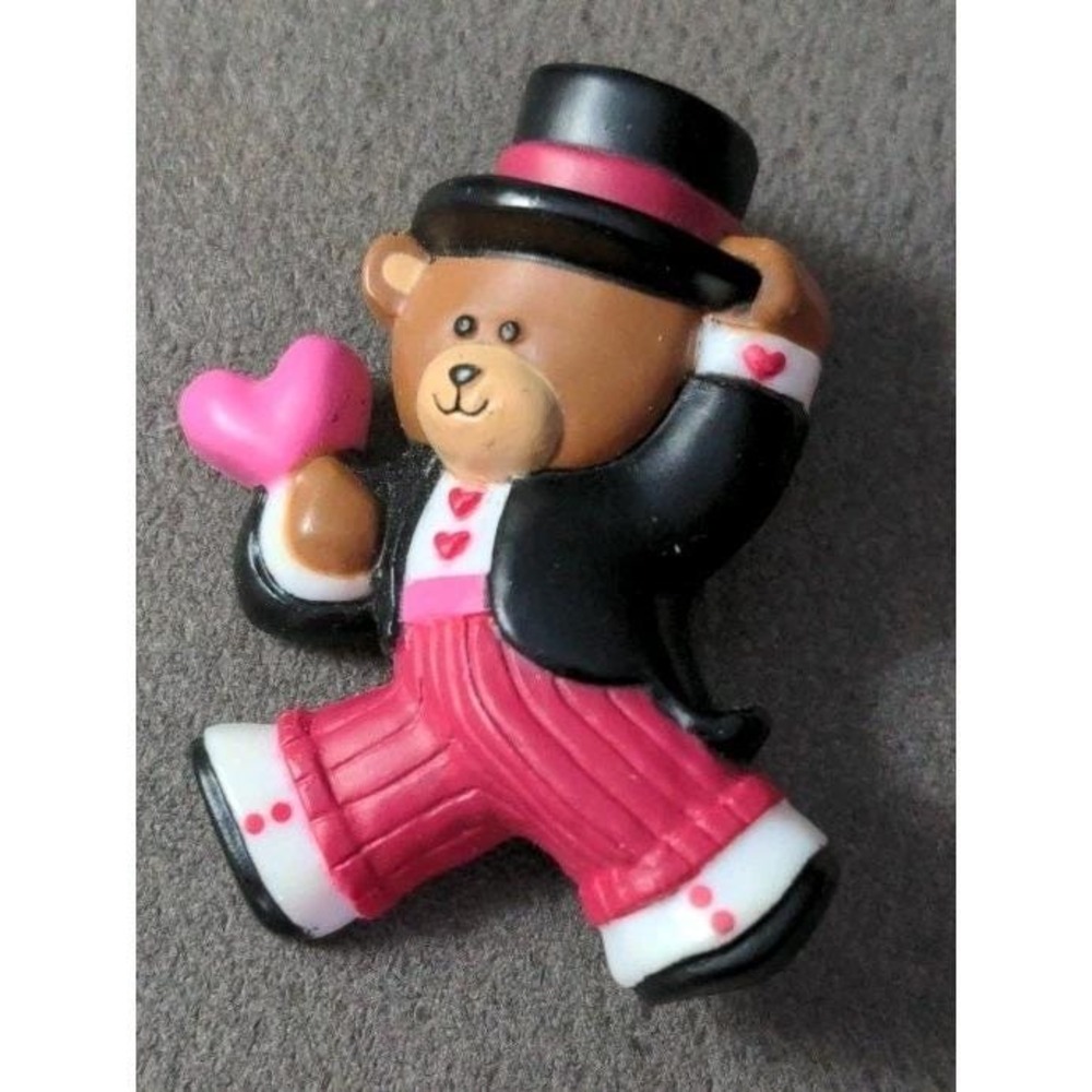 Vintage 1986  Hallmark Valentines Day Teddy Bear Pin‎ Tuxedo Tophat Heart Love